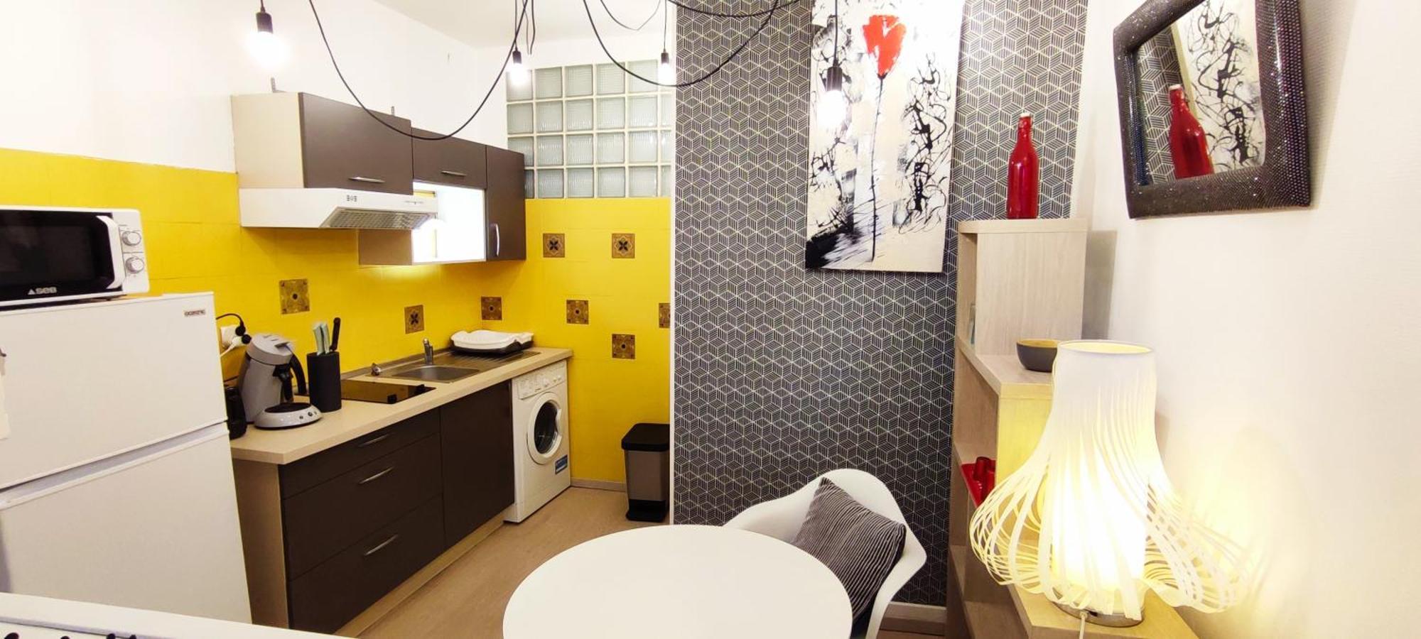Cosy-2 Pers-Coeur De Ville-Proche Bd Pyrenees Pau Exterior foto