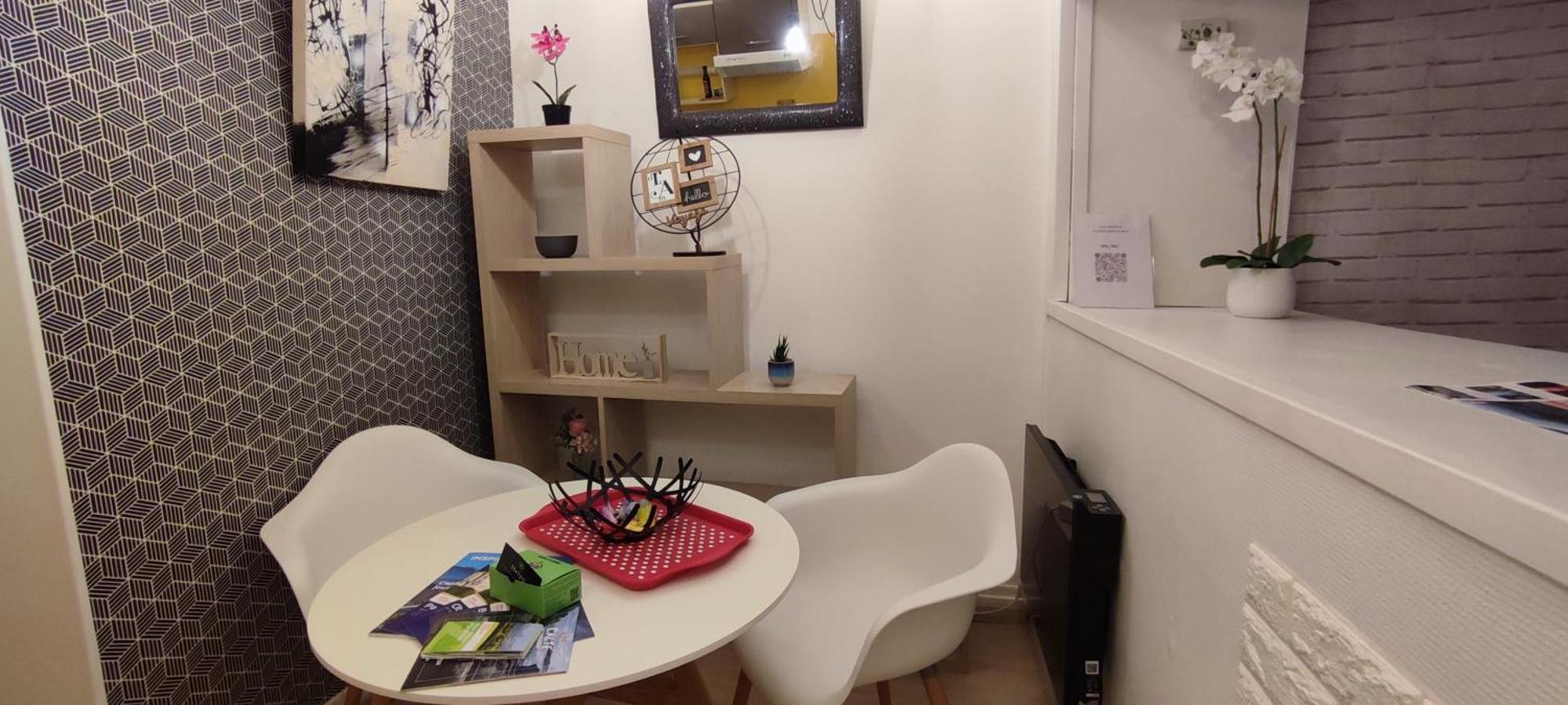 Cosy-2 Pers-Coeur De Ville-Proche Bd Pyrenees Pau Exterior foto